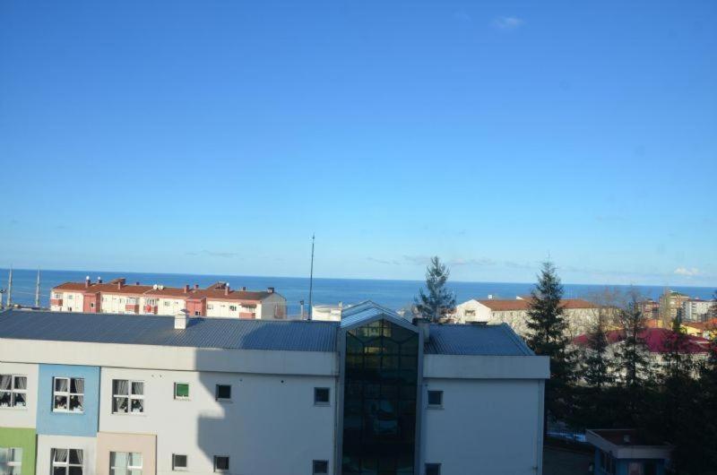 Ceyhun Apart Akcaabat Buitenkant foto