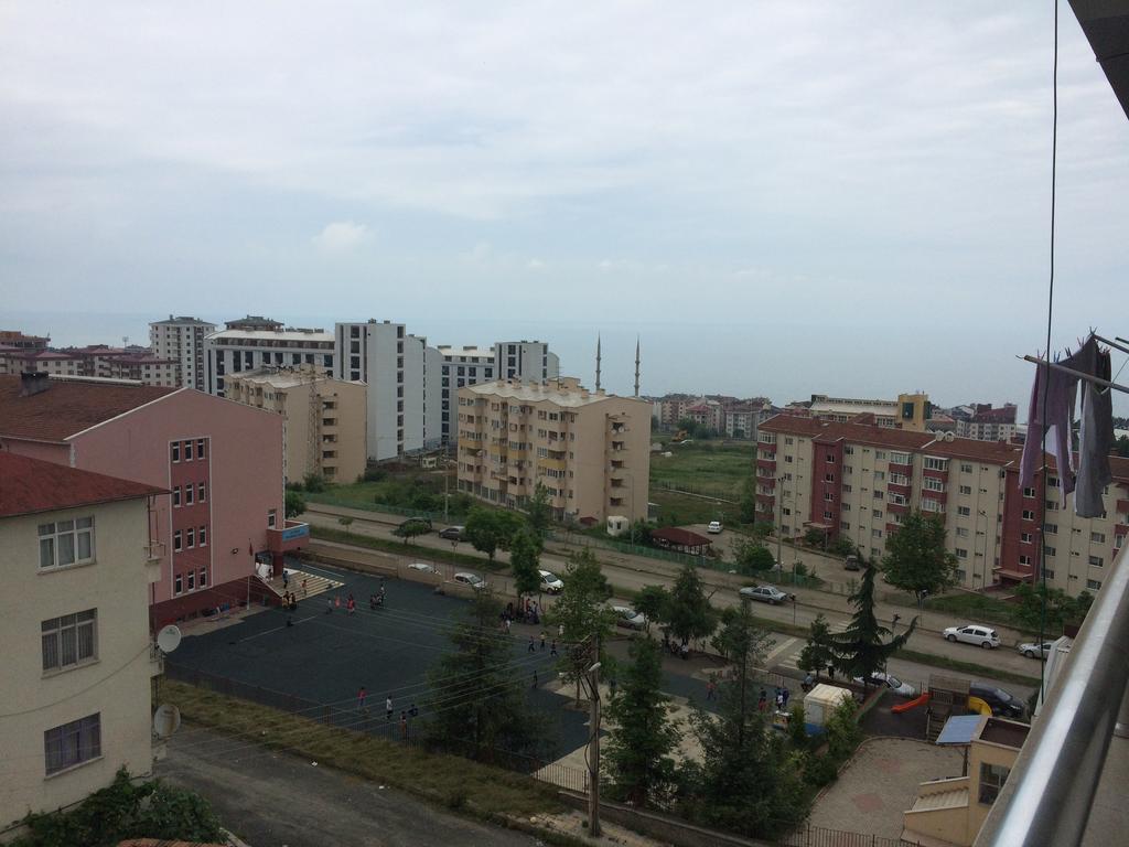 Ceyhun Apart Akcaabat Buitenkant foto