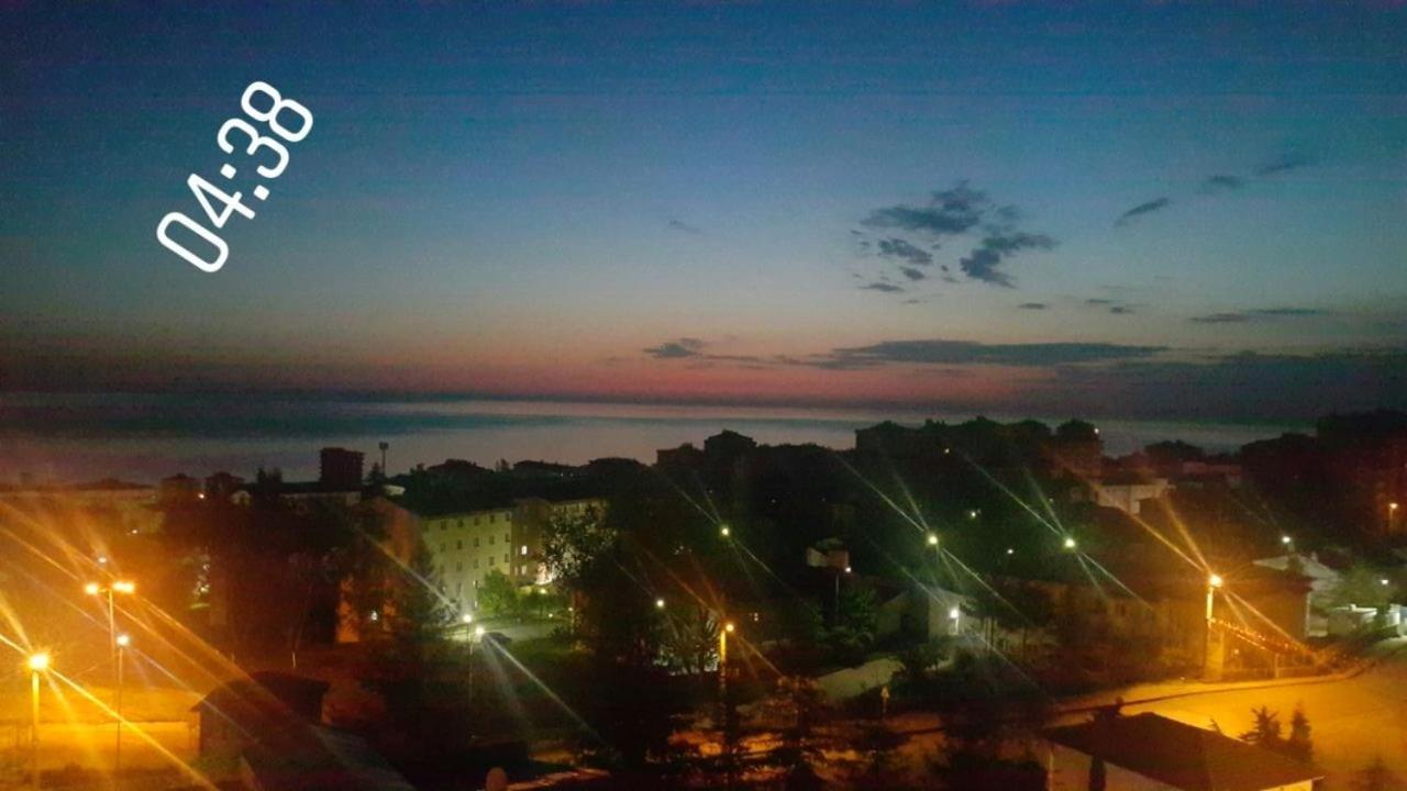 Ceyhun Apart Akcaabat Buitenkant foto